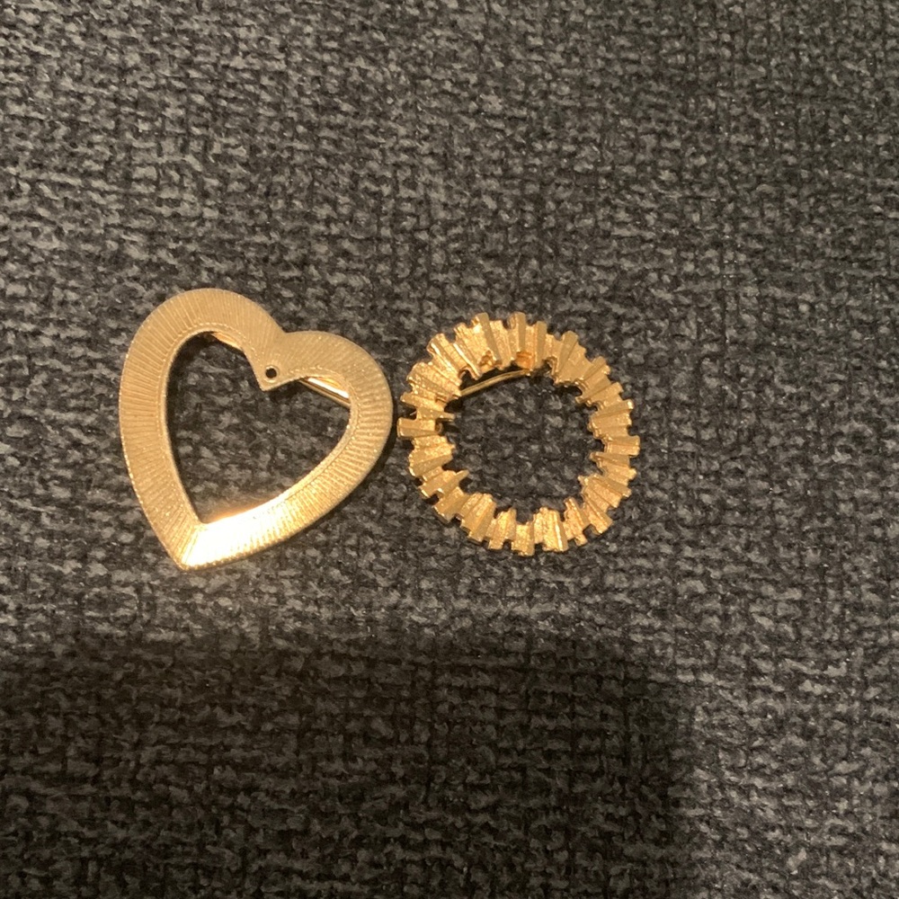 Elegant Gold Heart and Circle Brooches